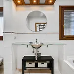 Araucaria Villa Denia