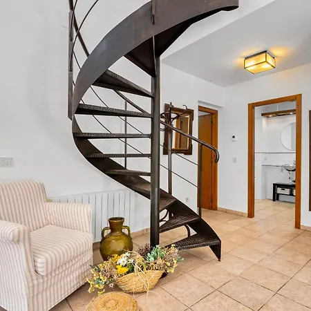 Araucaria Villa *