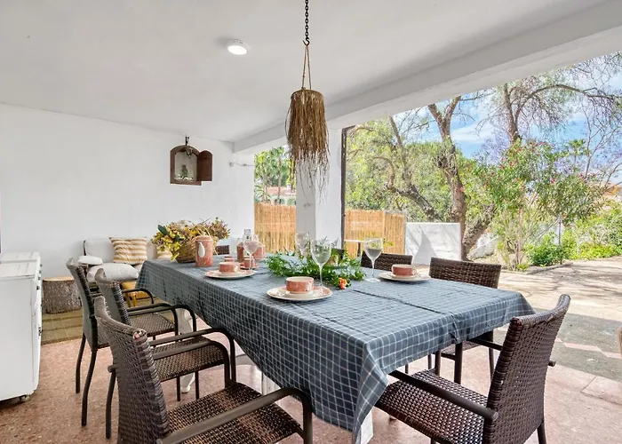 ヴィラ Araucaria *